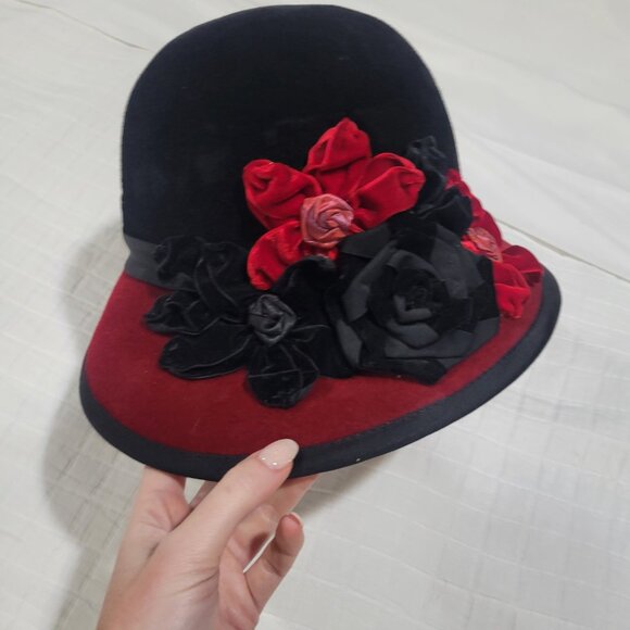 Beautiful felt wool red and black fancy hat